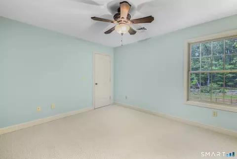 Bedroom - 12 Red Oak Dr, Killingly, CT 06239 photo 6 of 6