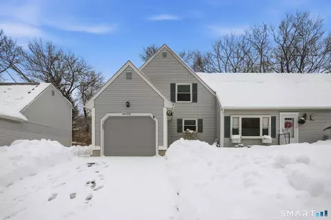173 Deer Run Trl, Manchester, CT 06042
