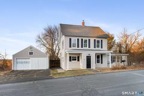 98 Grand Ave, Vernon, CT 06066