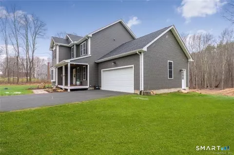 Exterior - 823 Stone Rd # A, Windsor, CT 06095 photo 7 of 8