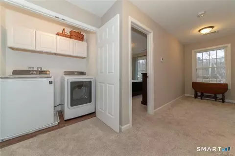 Entry Way - 823 Stone Rd # A, Windsor, CT 06095 photo 2 of 7