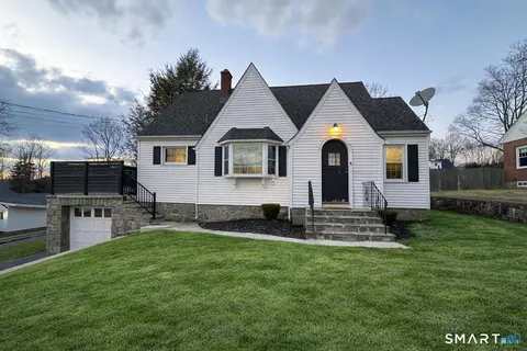 483 Charles St, Torrington, CT 06790