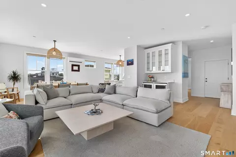 Living - 185 Main St #301, Niantic, CT 06357 photo 3 of 3