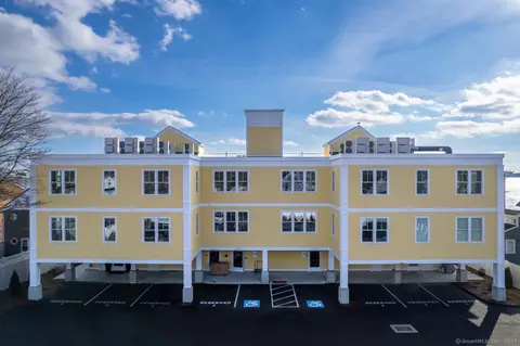 Exterior - 185 Main St #301, Niantic, CT 06357 photo 1 of 1