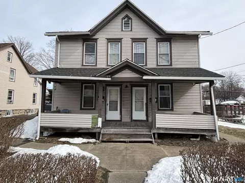 31-33 Wildman St, Danbury, CT 06810