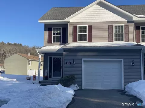 104 Jessica Ln #104, Killingly, CT 06241