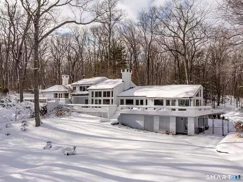 63 W Mountain Rd, Washington, CT 06793