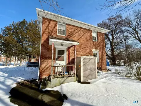 46 John St, Southington, CT 06489
