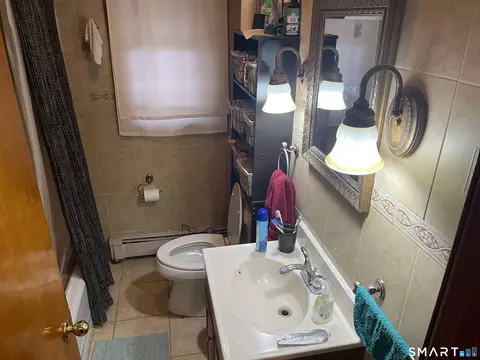 52 Bennett Ave, Waterbury, CT 06708 photo 11