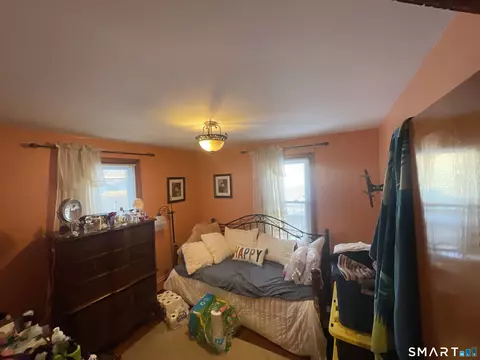 52 Bennett Ave, Waterbury, CT 06708 photo 25