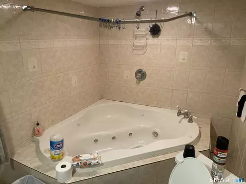 52 Bennett Ave, Waterbury, CT 06708 photo 34