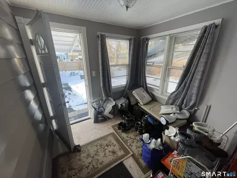 52 Bennett Ave, Waterbury, CT 06708 photo 13