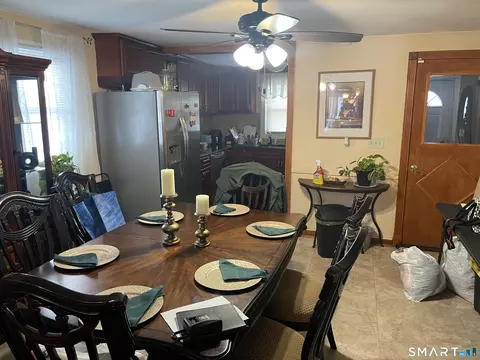 52 Bennett Ave, Waterbury, CT 06708 photo 10