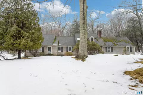 5 Stonehenge Rd, Weston, CT 06883