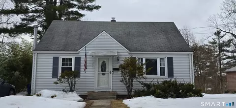 121 Woodland St, Windsor, CT 06095