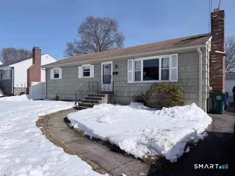 190 Light St, Stratford, CT 06614