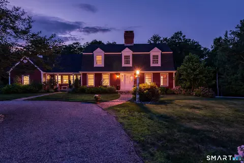 776 Bethany Mountain Rd, Cheshire, CT 06410