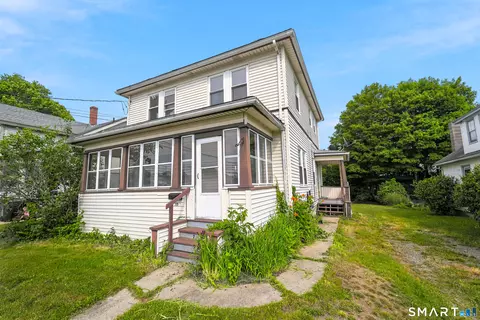 259 Church St, Putnam, CT 06260