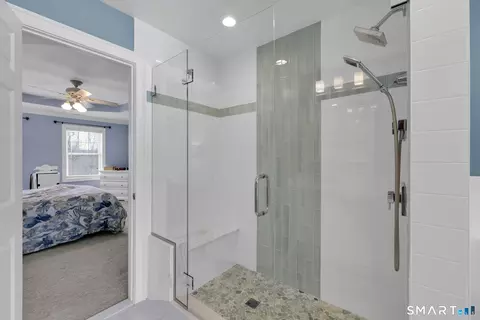 Bath - 65 Trailside Dr, Monroe, CT 06468 photo 3 of 5