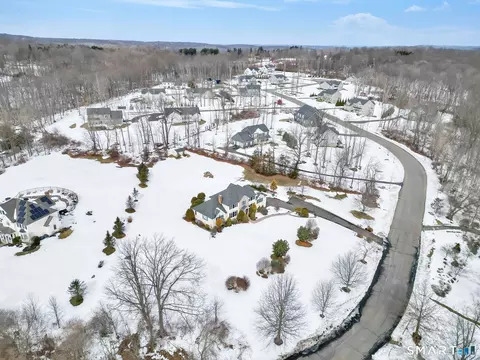 View/Area - 65 Trailside Dr, Monroe, CT 06468 photo 1 of 1