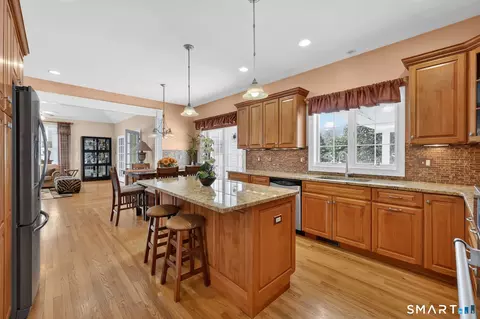 Kitchen - 65 Trailside Dr, Monroe, CT 06468 photo 1 of 4