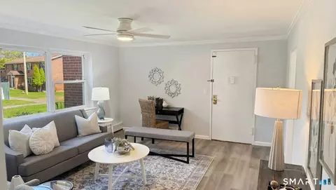 70 Mountain Laurel Dr #70, Wethersfield, CT 06109