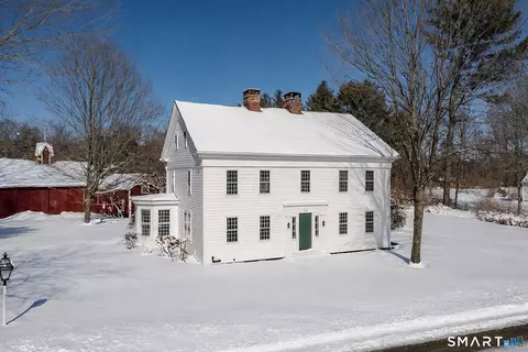 127 Mansion House Rd, Southbury, CT 06488