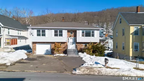 53 High St, Naugatuck, CT 06770