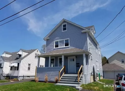 62 Saint Michaels Ave, Stratford, CT 06614