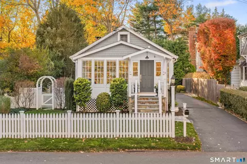 25 Lakeside Ave, Darien, CT 06820