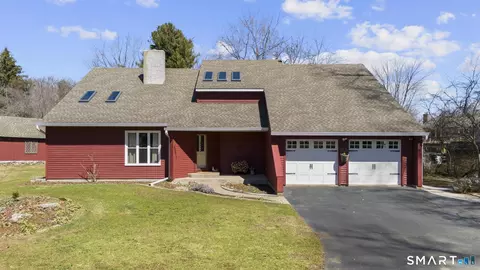 104 S Montowese St, Branford, CT 06405