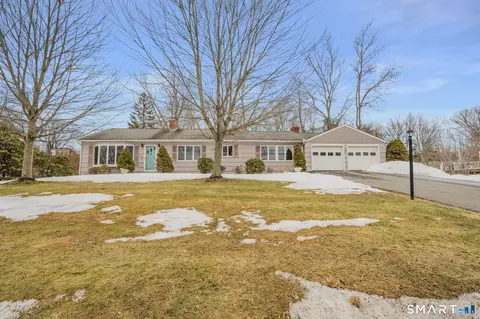 196 Parker Farms Rd, Wallingford, CT 06492