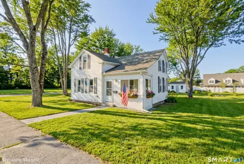 22 Southview St, Enfield, CT 06082