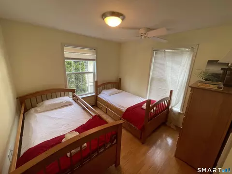 Bedroom - 24 Arrowhead Ln, Killingly, CT 06241 photo 10 of 12