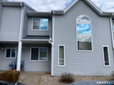 155 Redstone Hill Rd #60, Bristol, CT 06010