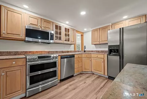 78 Union St, Bristol, CT 06010