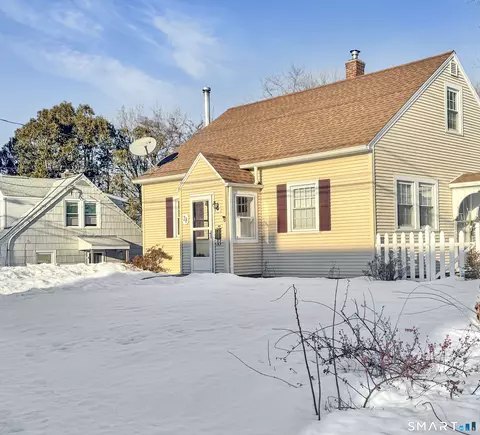 28 White St, Vernon, CT 06066