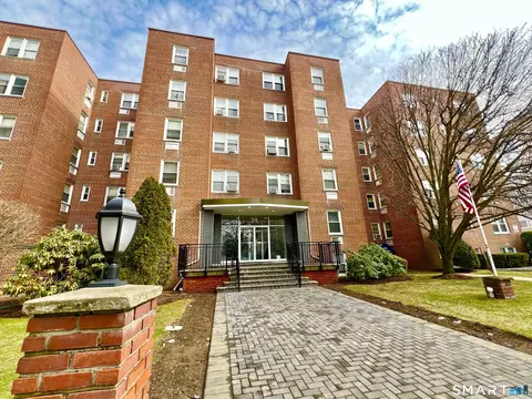 39 Glenbrook Rd #5L, Stamford, CT 06902