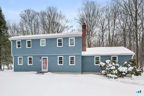 19 Brookwood Dr, Newtown, CT 06470