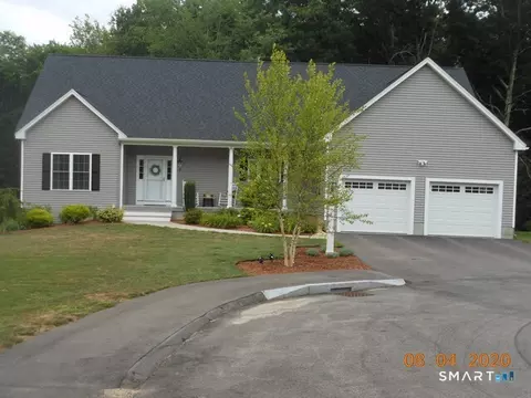 80 Aldrich Rd, Putnam, CT 06260