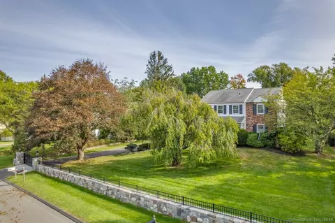 14 Winthrop Rd, Bethel, CT 06801