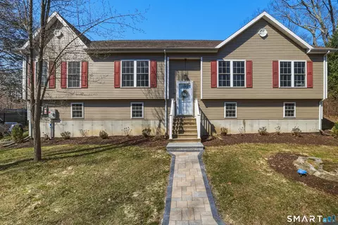 129 N Mountain Rd, Canton, CT 06019