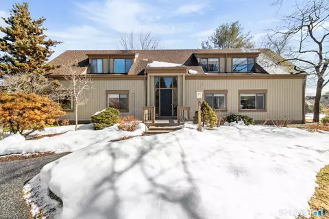 434 Heritage Vlg #D, Southbury, CT 06488