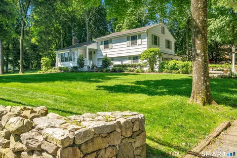 171 Raymond St, Darien, CT 06820