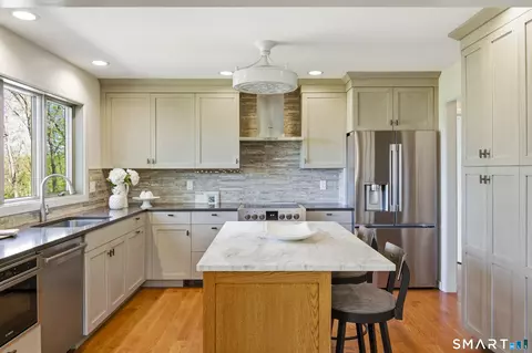 Kitchen - 28 Garnet Rd, Roxbury, CT 06783 photo 3 of 3