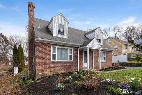 59 Cawley St, Bristol, CT 06010