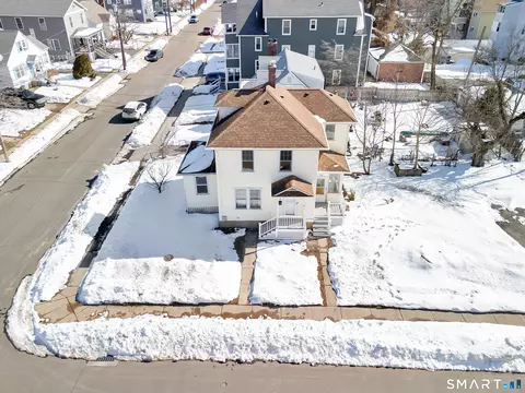 16 Goodsell St, West Hartford, CT 06110