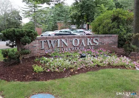 100 Oakwood Ave #B1, West Hartford, CT 06119