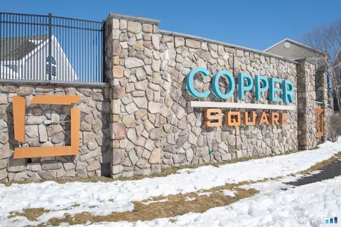 75 Copper Square Dr #75, Bethel, CT 06801