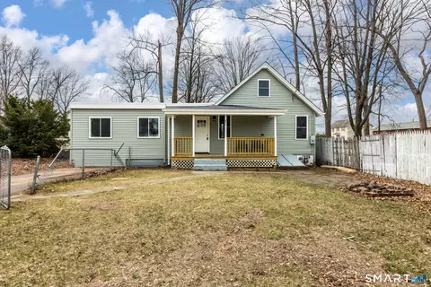 45 Hanmer St, East Hartford, CT 06108